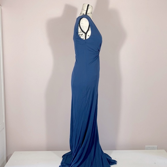 BCBGMaxAzria plunge neck maxi dress - Picture 3 of 8